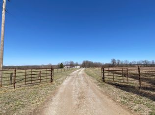 14719 E Zodiac Rd, Sheldon, MO 64784