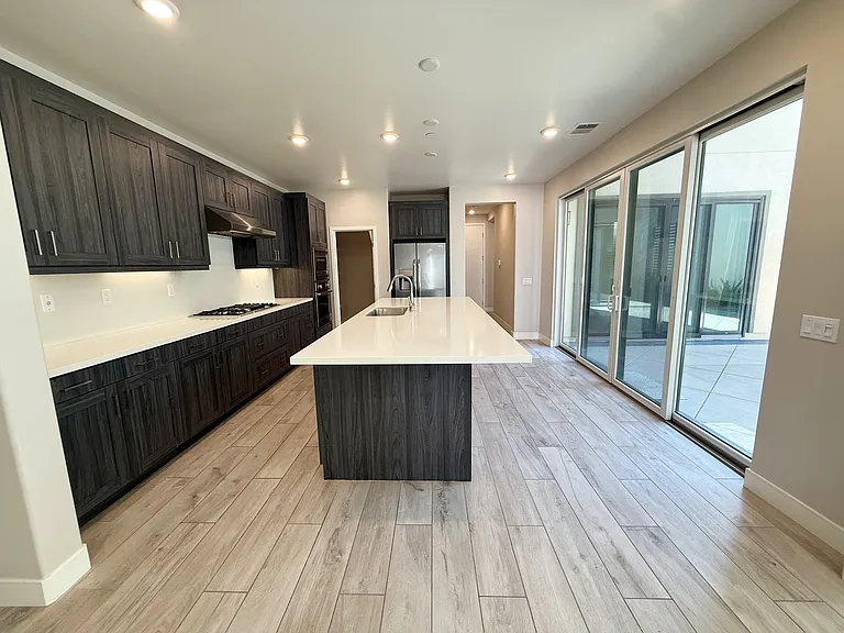 6705 Aliso Valley Way — Photo 4