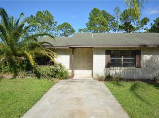 7637 Coral Gables Dr, Lake Wales, FL 33898