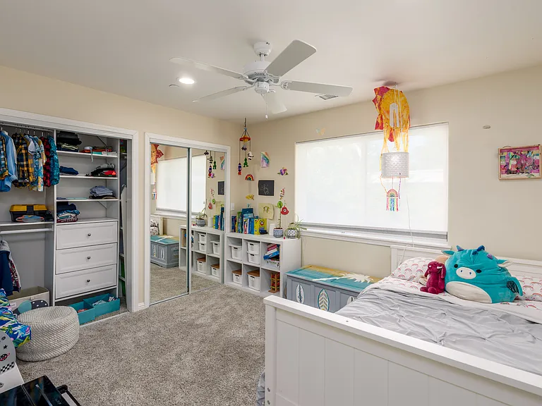718 Walnut Ave — Photo 5