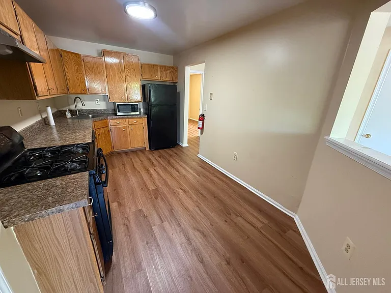 1102 Stony Brook Way — Photo 17