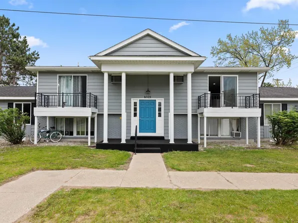1021 Centre St #10, Traverse City, MI 49686
