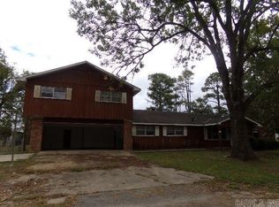 302 N Main St, Dewitt, AR 72042