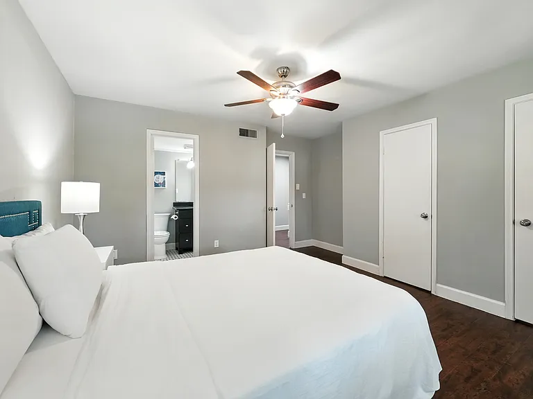 14711 Barryknoll Ln #35 — Photo 29