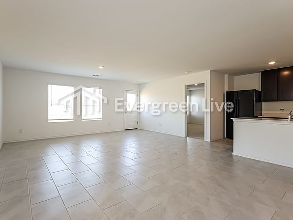 5th image of 10924 SW 22nd St