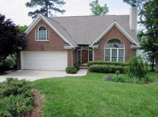 108 Pebble Ridge Farms Ct, Cary, NC 27513