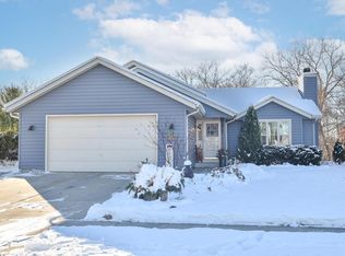 W213N16501 Glen Brooke DRIVE, Jackson, WI 53037