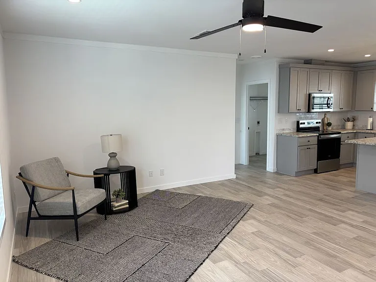 5646 Blue Harbor Dr #324 — Photo 6