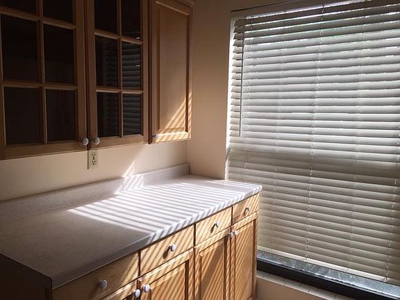 3rd image of 3080 S Oakland Forest Dr APT 105