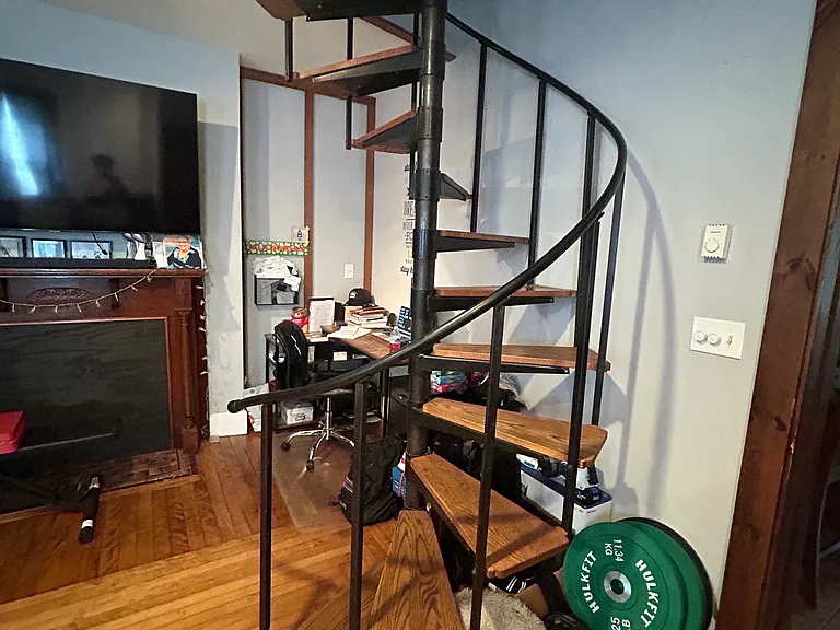 94 Woodland St #1L — Photo 7