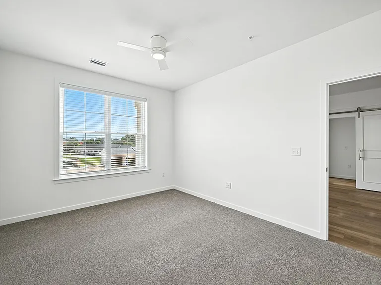 Susquehanna Trail Apartments — Photo 41