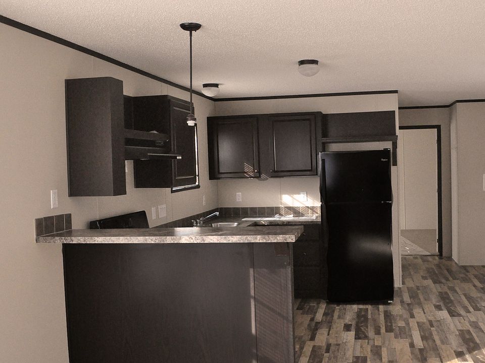 1st image of 10 E Dogwood Dr #2