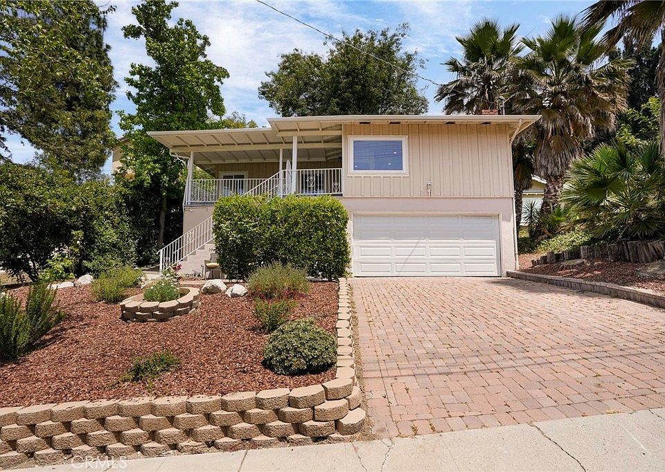 1st image of 21823 Providencia St