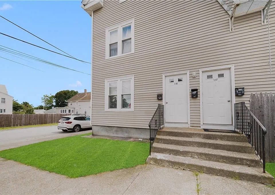 117 Englewood Ave #1