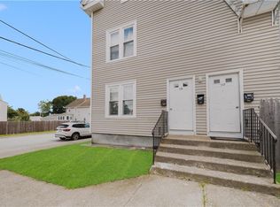 117 Englewood Ave Floor 1, Pawtucket, RI 02860