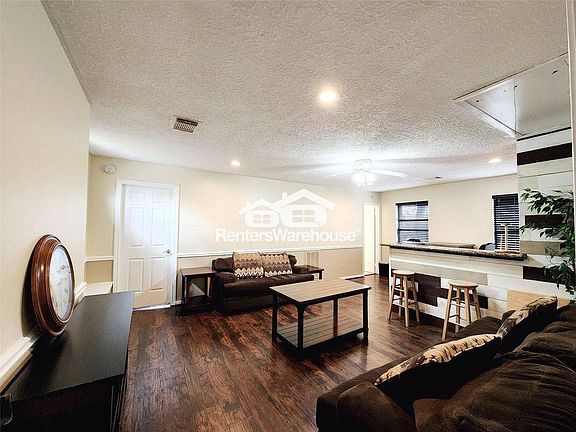 3rd image of 11206 Hylander Dr Unit A
