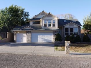 31 Altadena Dr, Pueblo, CO 81005