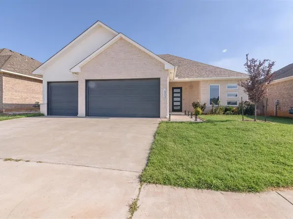 5904 NW 158th St, Edmond, OK 73013