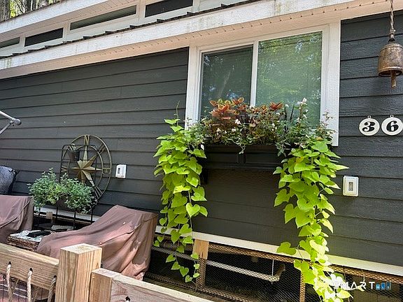 3rd image of 51 Old Springfield Road #366