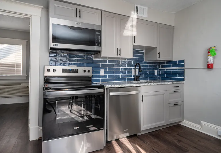 1228 Louisiana St #3 — Photo 1