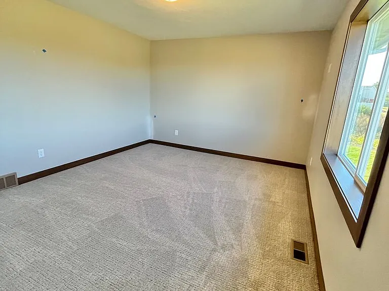 5525 W Liberator Cir — Photo 22