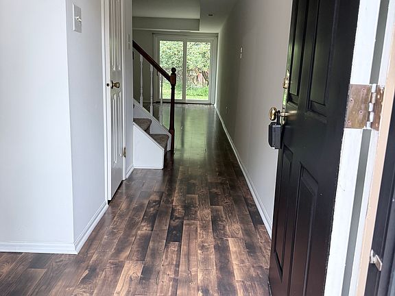 5th image of 704 Worthington Dr #704