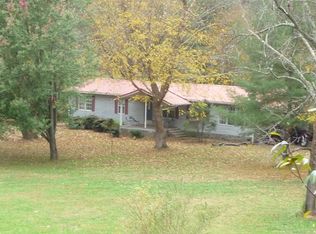 1171 Snow Hill Rd, Franklin, NC 28734