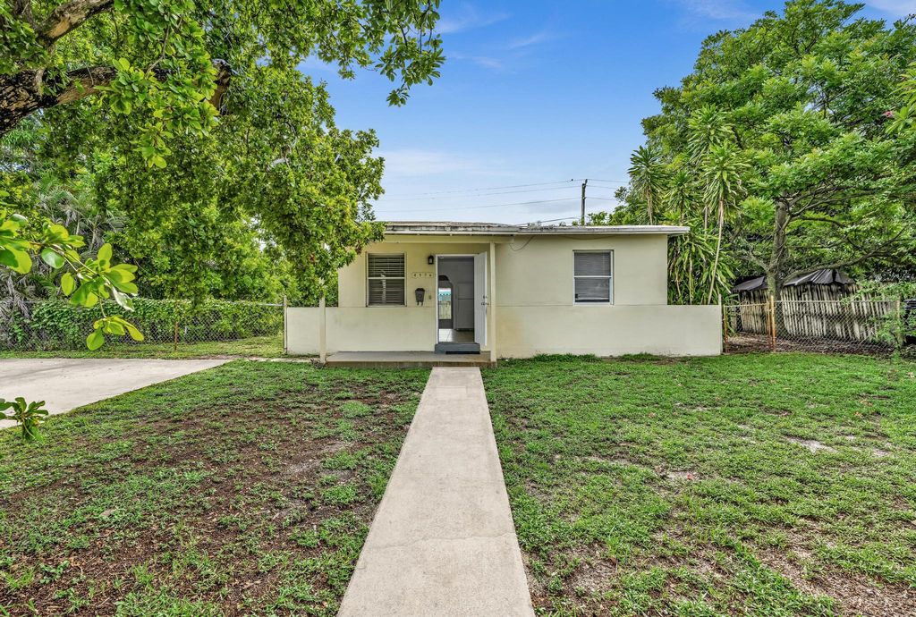 4936 NE 14TH Avenue, photo 5