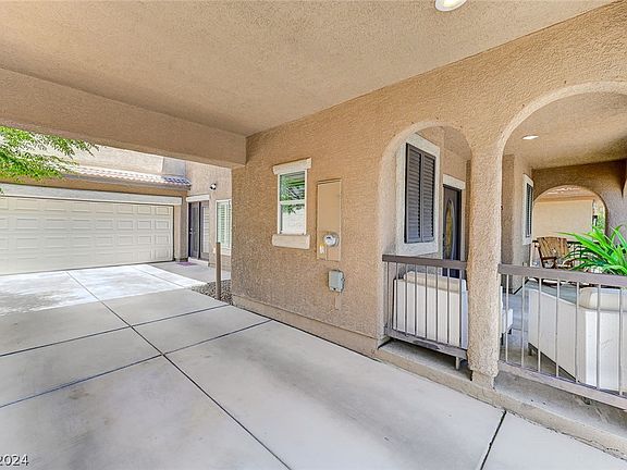 3rd image of 8462 Cerritos Ct