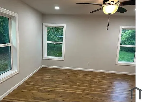 1008 Commerce Dr — Photo 10