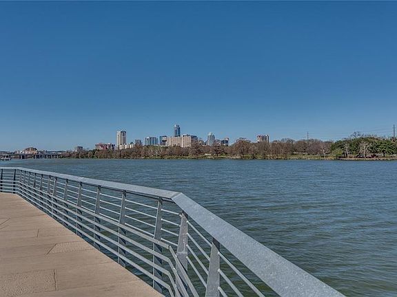 3rd image of 1818 S Lakeshore Blvd APT 13