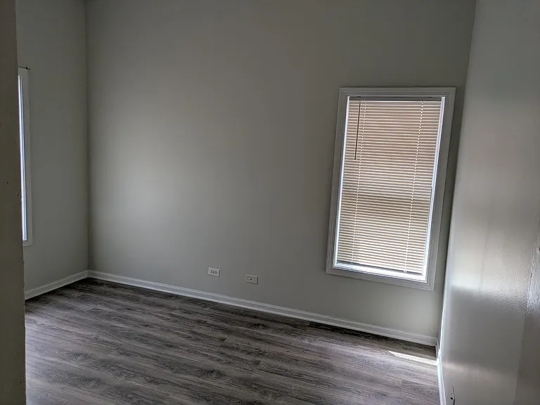 229 Center St #B — Photo 8