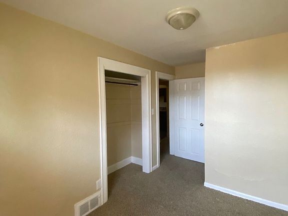 3rd image of 1073 N Downing St APT 4