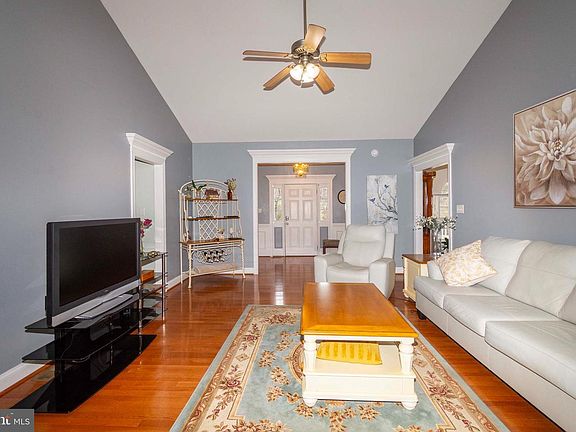 5th image of 2203 Campbell Rd