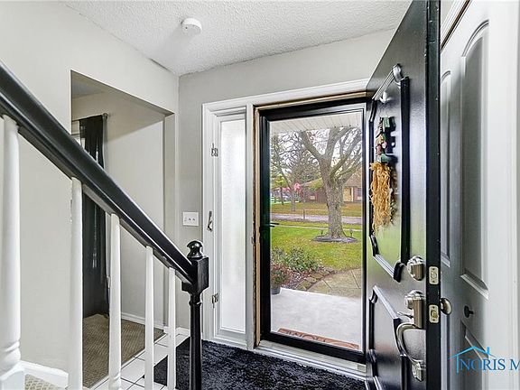 5th image of 512 Highland Dr