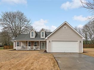 1054 Orchard Cir, Monroe, GA 30656