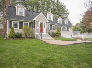 651 South St, Walpole, MA 02081