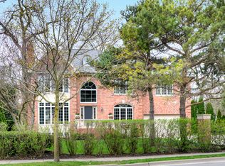 878 Sheridan Rd, Winnetka, IL 60093