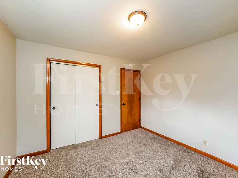 5909 Nash Ln — Photo 9