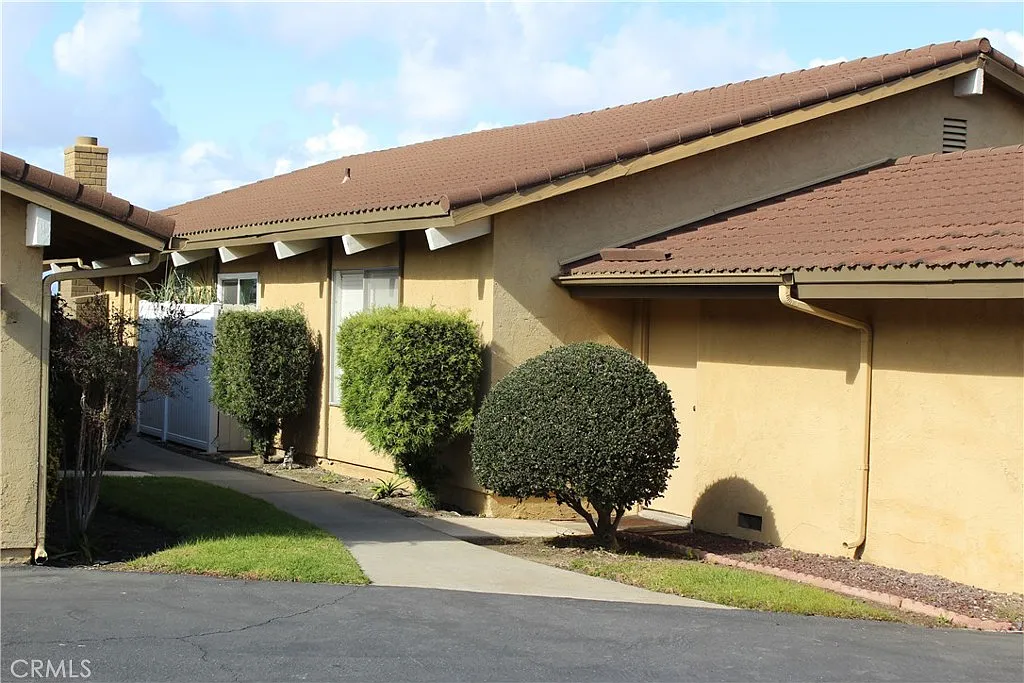 Building Photo - 31066 Flying Cloud Dr