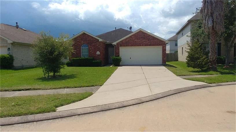 1st image of 3914 Teal Vista Ct