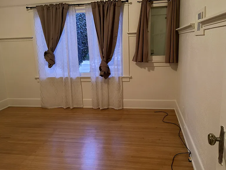 257 Molino Ave — Photo 21