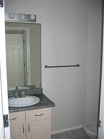 1A 106th St NW #10909 — Photo 6