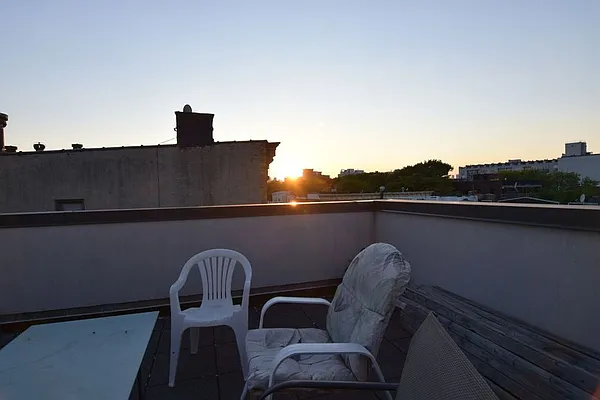 Rented by TheRealEstateCompany.com LLC | media 85