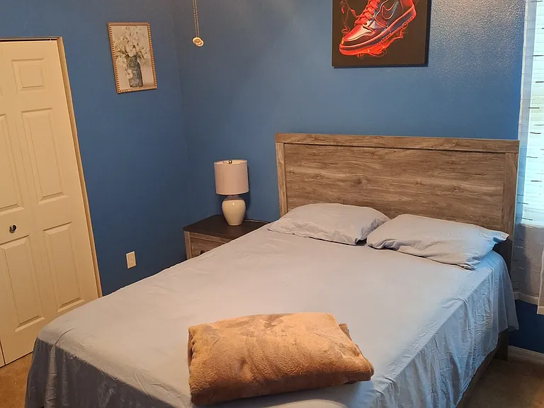 220 SW Manatee Springs Way — Photo 1