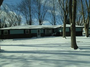 8022 Kelley Rd, Winnebago, IL 61088