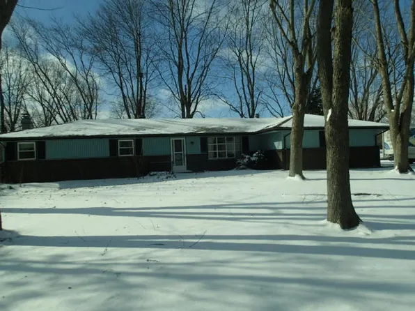 8022 Kelley Rd, Winnebago, IL 61088