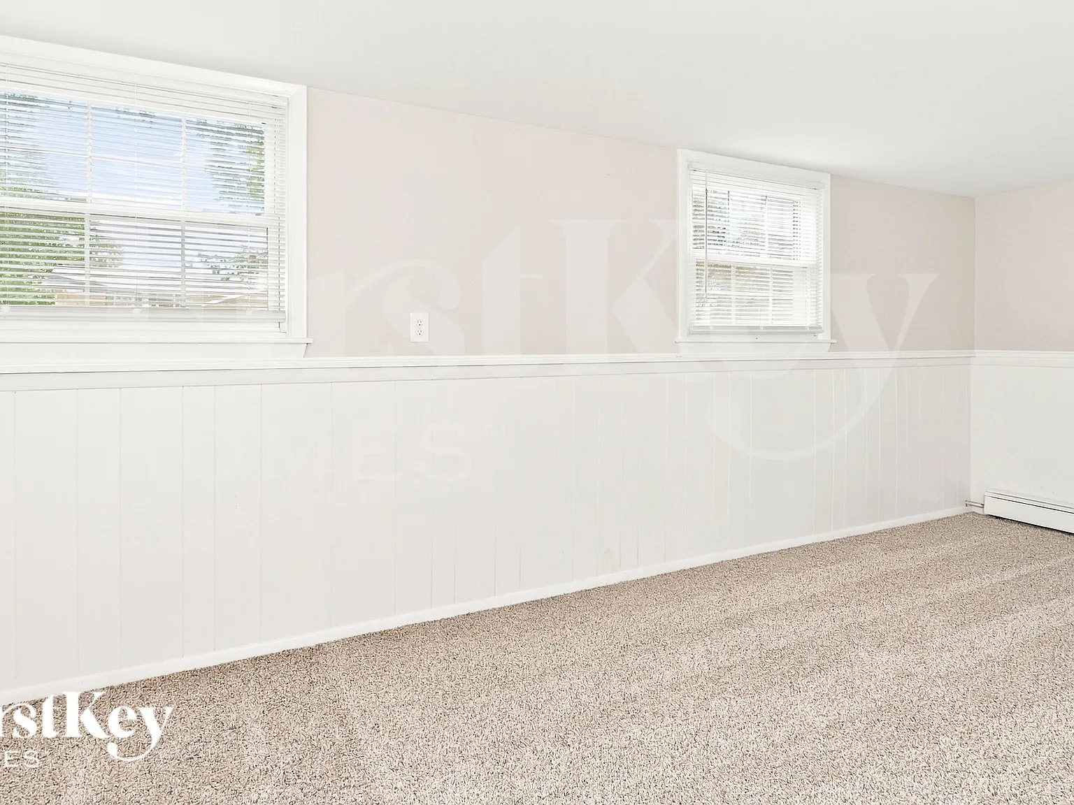 4 bed, 2.0 bath, 2226 sqft, $3,025 — Photo 3