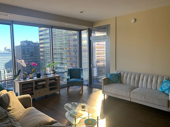 3rd image of 240 E Illinois St APT 1808