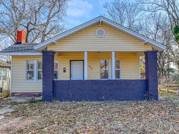 1005 S 17th St, Chickasha, OK 73018